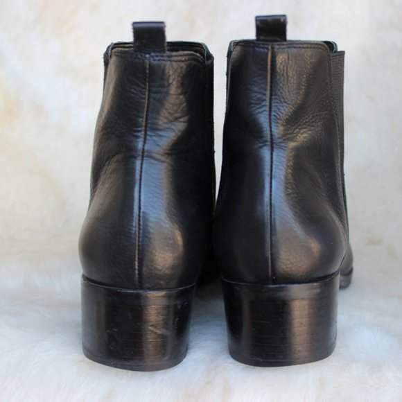 TFK SHOP EXCLUSIVE ~ Marc Fisher "Yale" Ankle Bootie in Black - Size 9 - Picture 7 of 9